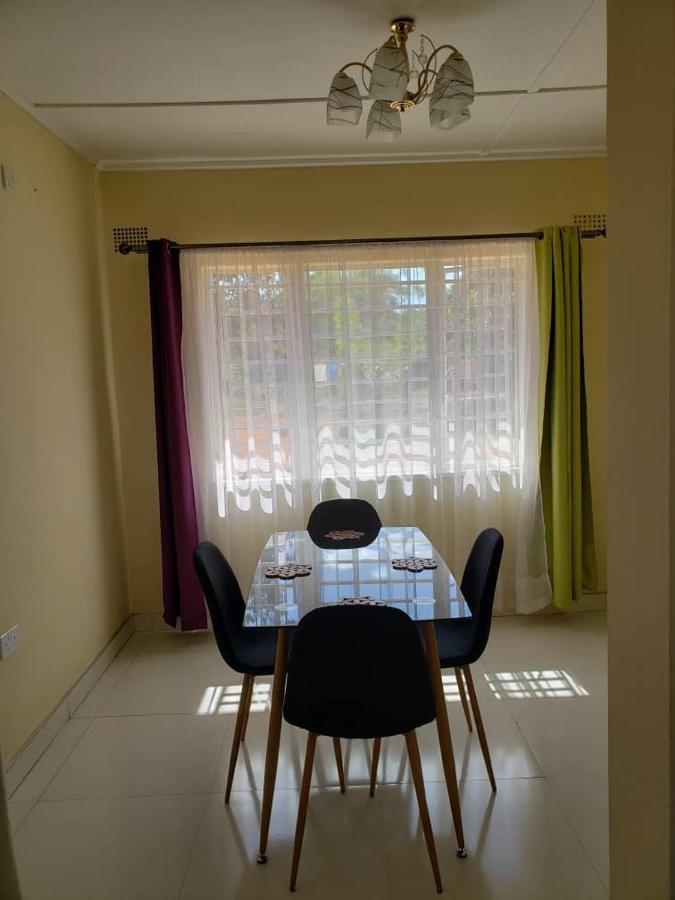 Kasuda Three Bedrooms House In 리빙스턴 외부 사진